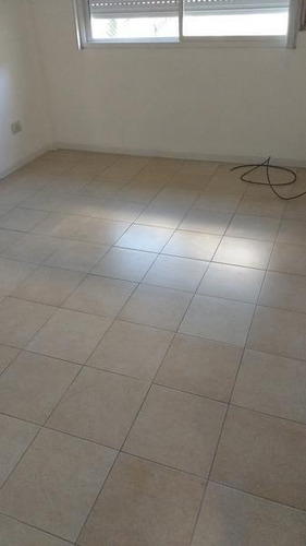 Imagen 9 de 13 de Venta Departamento 3 Amb 60 M2 Valentin Alsina Lanus