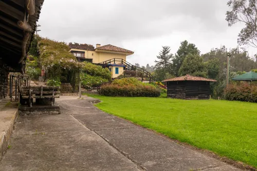 Casa En Venta En La Calera. Cod V10488