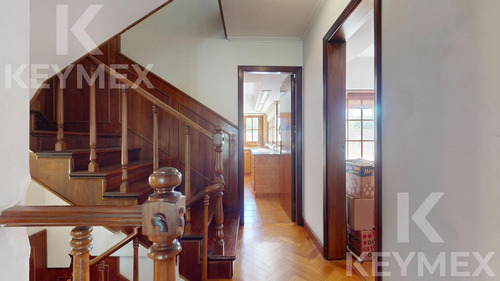 Casa De 3 Dormitorios En Venta En La Plata