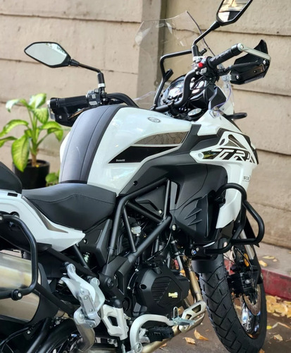 Imagen 20 de 25 de Benelli Trk 502x 502 X Mejor Contado! Ahora 12 - 18 F