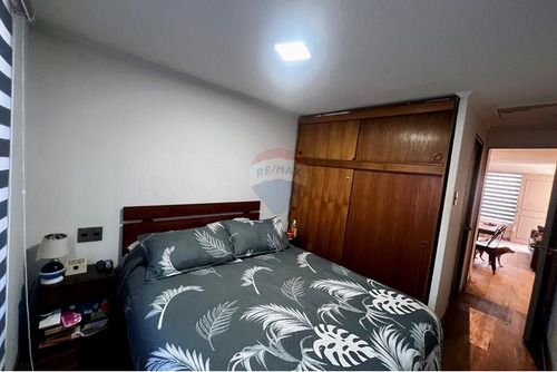Casa Remodelada. Amplio Patio. Acceso A Club House