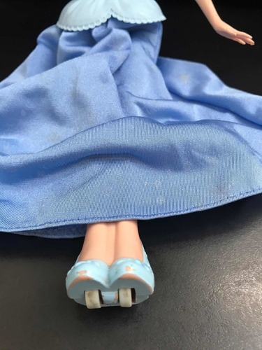 Muñeca Barbie Princesa Cenicienta Disney (Usado)