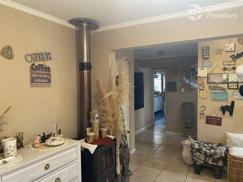 Casa En Venta De 4 Dorm. En Coquimbo