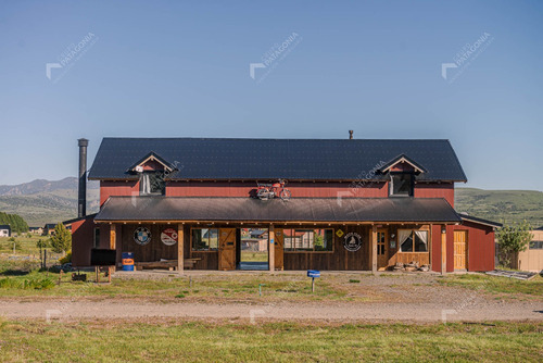 Local Comercial En Venta En Las Marías Del Valle -club De Campo-, San Martín De Los Andes, Patagonia Argentina