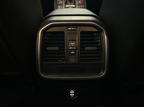 Porsche Macan 2.0 16V GASOLINA 4P AUTOMÁTICO