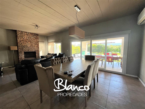 Casa En Venta En Pilar Del Este, Barrio San Alfonso, Pilar, G.b.a. Zona Norte