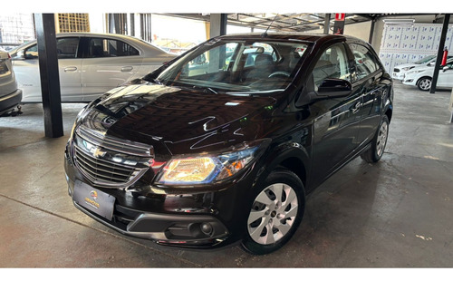 Chevrolet Onix 1.4 MPFI LT 8V FLEX 4P MANUAL
