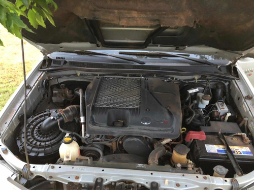 Imagem 1 de 9 de Toyota Hilux 2013 3.0 Sr Cab. Dupla 4x4 Aut. 4p