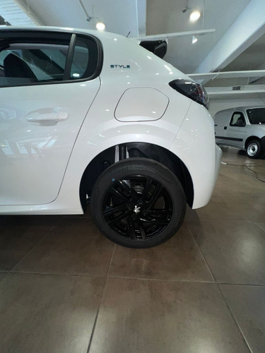 Imagen 8 de 19 de Peugeot 208 Style 1.6 2022