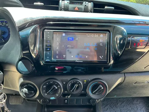 Toyota Hilux Srv Diesel 2.8 At 4x4