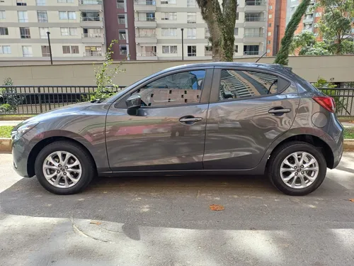 Mazda 2 1.5 Touring