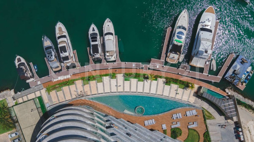 Venta Departamento Y Penthouse En Shark Tower - Puerto Cancun