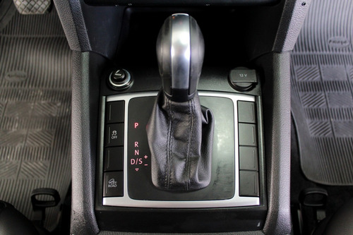 Imagem 13 de 17 de Volkswagen Amarok 2.0 Comfortline Turbo Diesel 4x4 Cd Autom