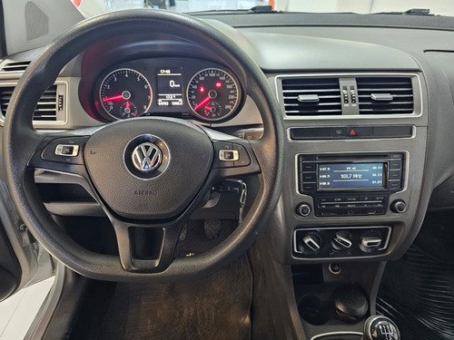 Volkswagen Suran 1.6 Trendline Pro.cre.auto