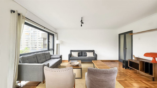 Remodelado: Plaza Las Lilas / Luis Thayer Ojeda
