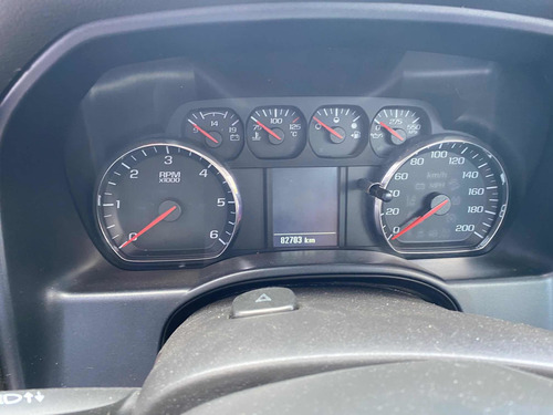 Imagen 8 de 12 de Chevrolet Silverado 2015 4.3 1500 Cab Reg V6/ Man At