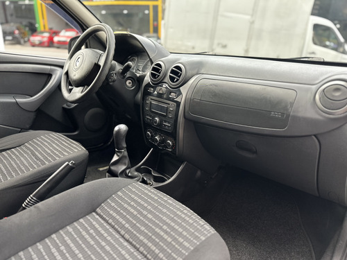 Renault Sandero 1.0 16v Expression Hi-flex 5p