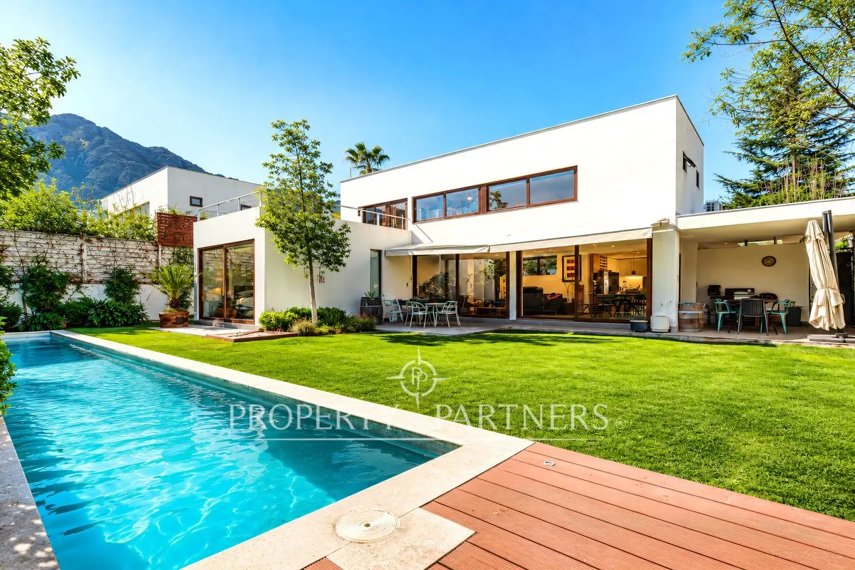 Imagen 1 de 24 de Hermosa Casa En Condominio _ La Reina Alta