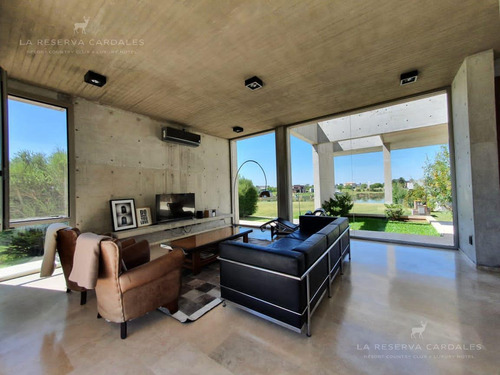 La Reserva Cardales - Casa En Venta Frente A Laguna