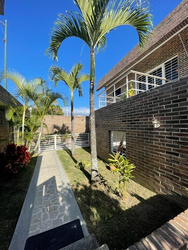 Imagen 3 de 11 de Casa Cumbres De Curumo