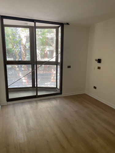 Espacioso Dpto. En Barrio República (se Reciben Ofertas)