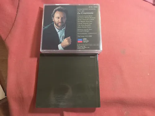 Gioachino Rossini / La Cenerentola Cd Doble C Libreto Usab29 (Usado)