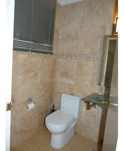 Vendo Casa 550m2 5h+s/5b+s/6p Lagunita Country Club 7178