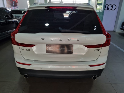 Imagem 5 de 11 de Volvo - Xc60 2.0 T5 Momentum