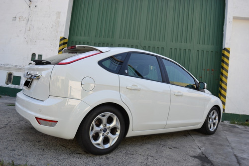 Ford Focus Ghia 2013 / 80000km / 2ºdueño Impecable