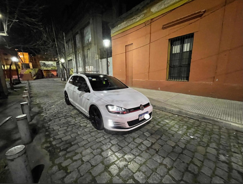 Imagen 1 de 10 de Volkswagen Golf 2017 2.0 Gti Tsi App Connect + Cuero