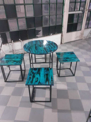 Imagen 2 de 10 de Mesa Ratona Nido Con Cuatros Bancos Extraíbles