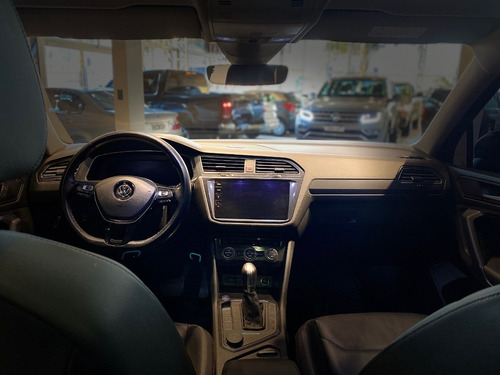 Imagen 10 de 14 de Volkswagen Tiguan Allspace 2.0tsi Highline Vehiculosdeloeste