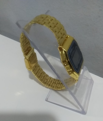 Imagem 1 de 1 de Relógio Dourado Unisex (bolo-f159)
