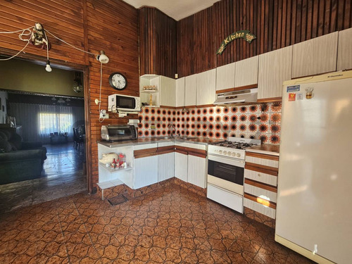 Venta De Casa 3 Ambientes En San Antonio De Padua. Apta Credito.