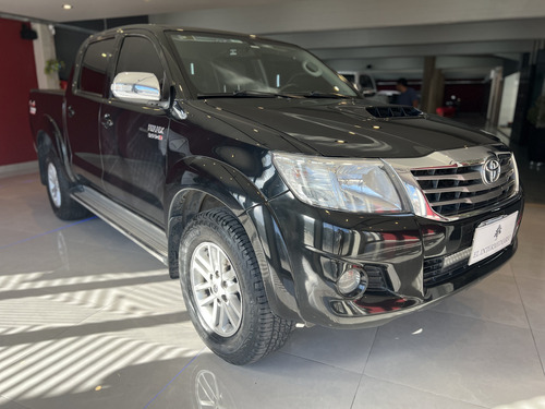 Toyota Hilux Pick-up 3.0 Cd Srv Cuero I 171cv 4x4 4at