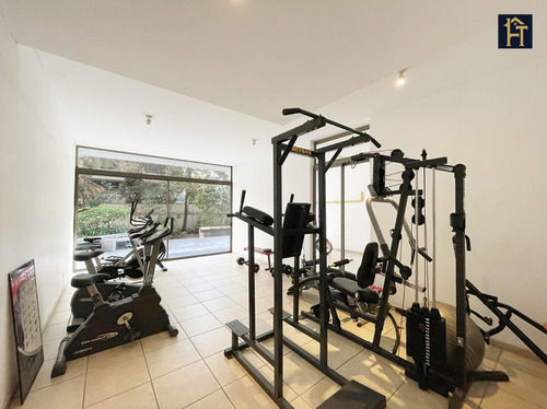 Moderno Depto De 82m2 2d+2b+e+b Pocuro/providencia