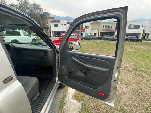 Chevrolet Silverado 5.3 E Pickup Silverado 2500 At