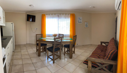 Imagen 8 de 9 de Departamento Para Alquiler Temporario De Dos Ambientes Con Cochera Cerrada Y Techada