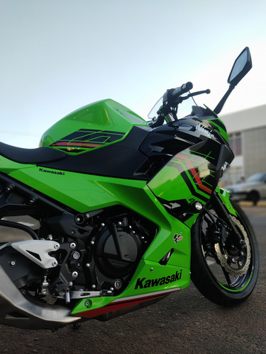 Ninja 400