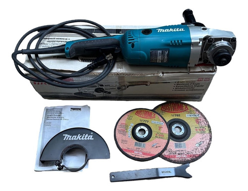 Esmeriladora Angular Makita Ga7020 Incluye 2 Discos Y Acceso