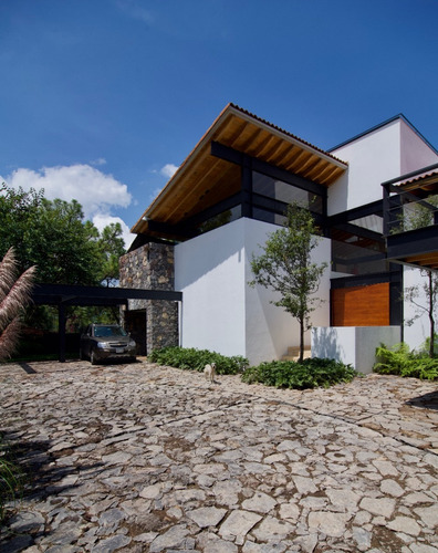 Imagen 1 de 8 de Casa Para Estrenar En El Pueblo De Valle De Bravo