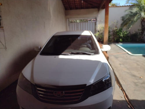 Imagem 6 de 15 de Geely Ec7 2014 1.8 16v Gs 4p