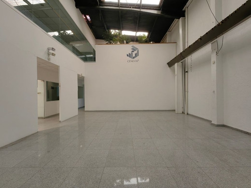 Edificio Oficinas En Col. Portales / 3,064m2c / 21 Privados