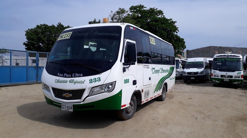 Buseta Chevrolet Npr Carrocería Non Plus Ultra 2018