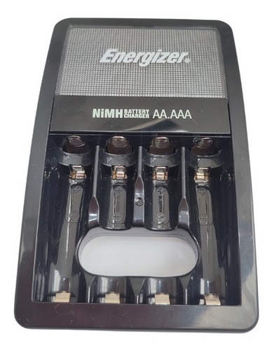 Cargador Energizer Maxi Y Baterias Recargables Aaa Combo Kit