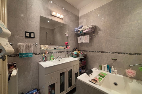 Venta Departamento 4 Ambientes - La Boca