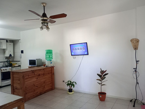 Departamento En Venta En Ramos Mejia De 3 Ambientes A 1 Cuadra De Av. De Mayo