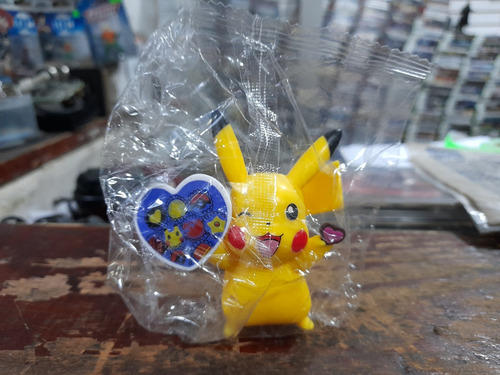 Figura Pokemon Pikachu Bootleg (Usado)