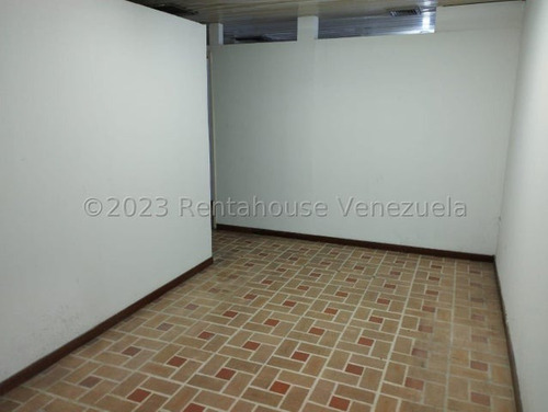 Naudy Escalona Alquila Espectacular Edificio Comercial En Zona Centro De Barquisimeto
