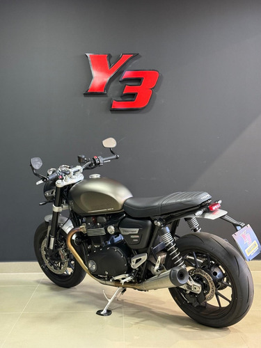 Triumph Speed Twin